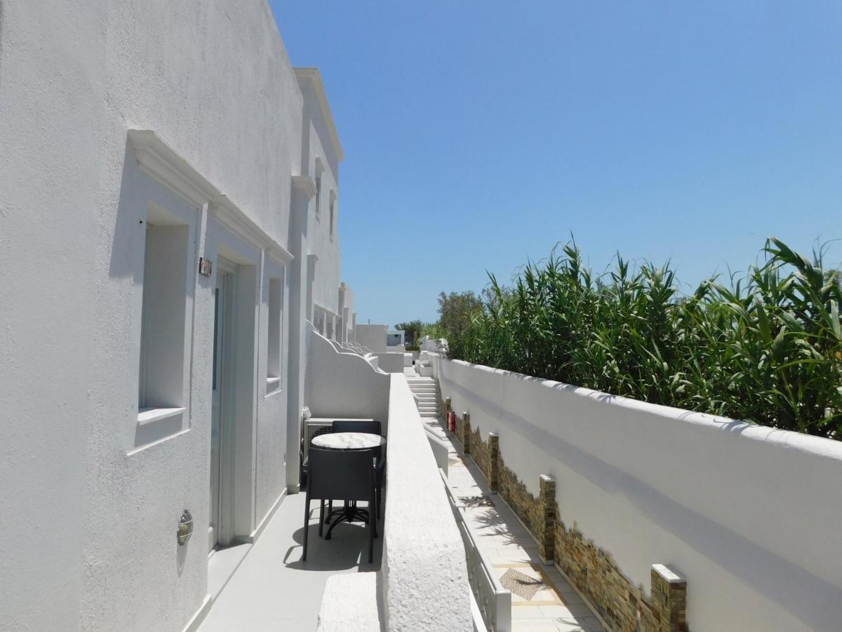 Sea La View Rooms Perissa  Exterior photo